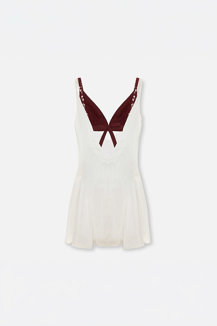 The Broderie Anglaise Edit Nakışlı Büstiyer Detaylı Saten Elbise