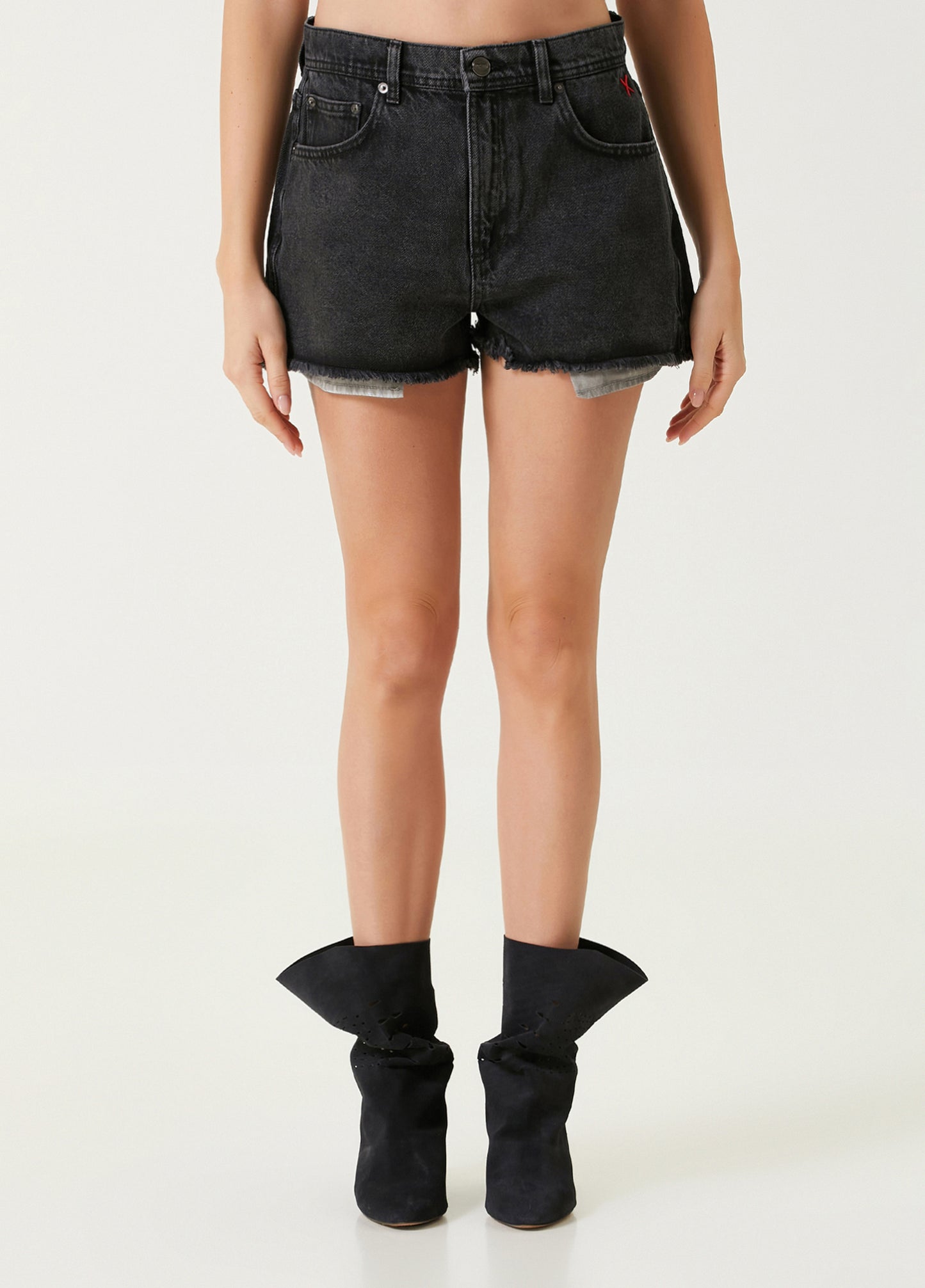 Free Heaven Normal Waist Mini Short