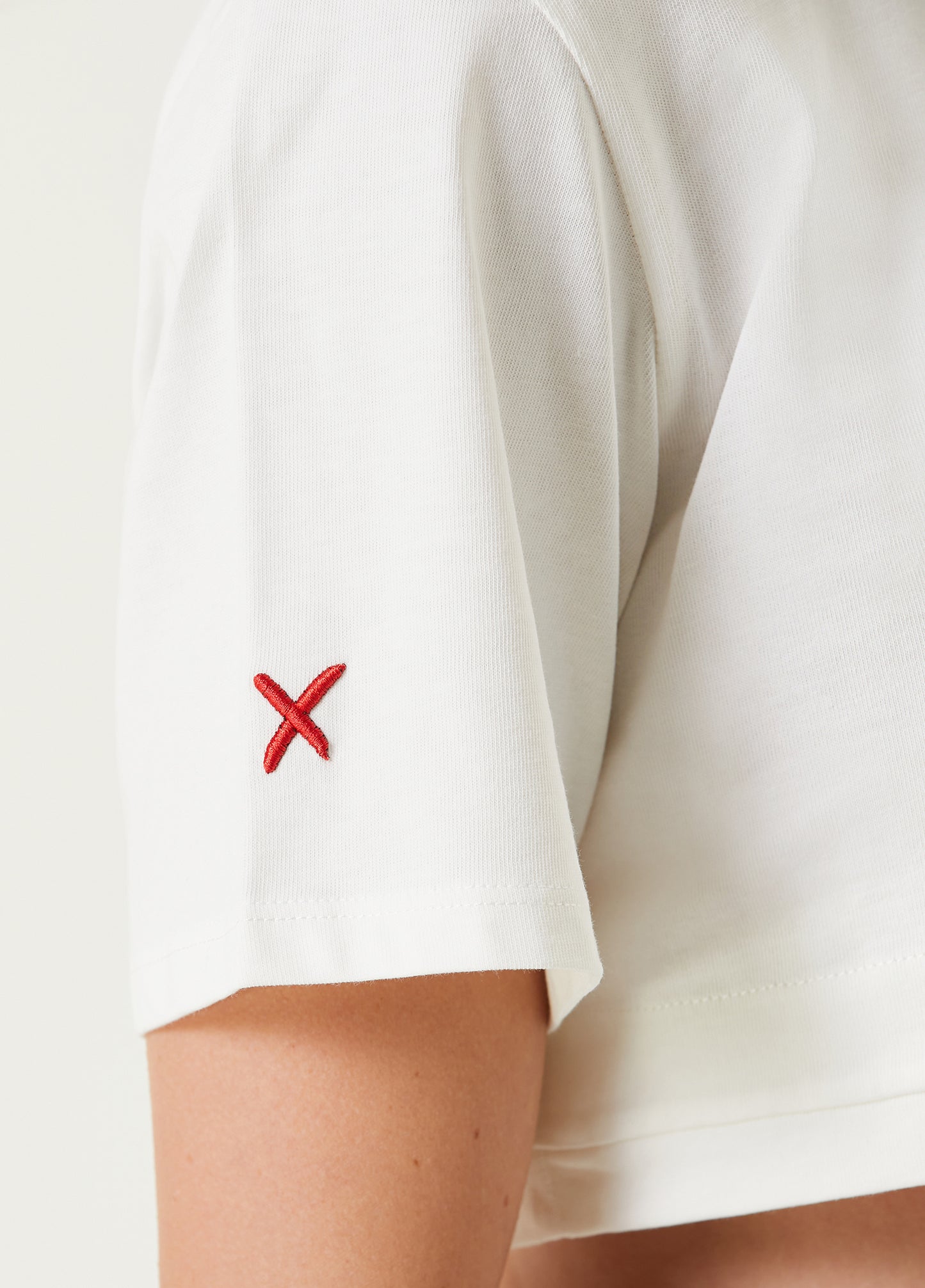 Free Heaven Bağcık Detaylı Kısa Tişört