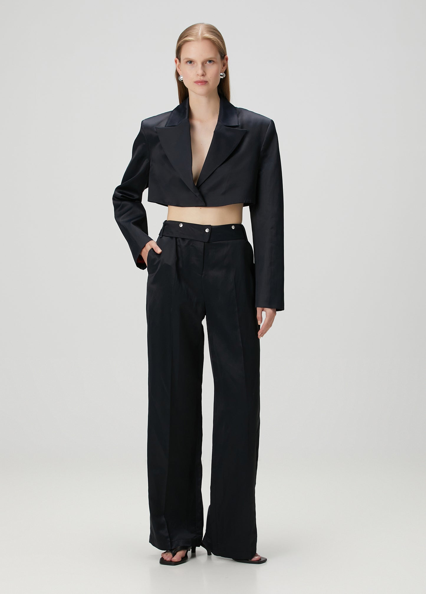 Day To Night In La Woven Pant With Metal Button