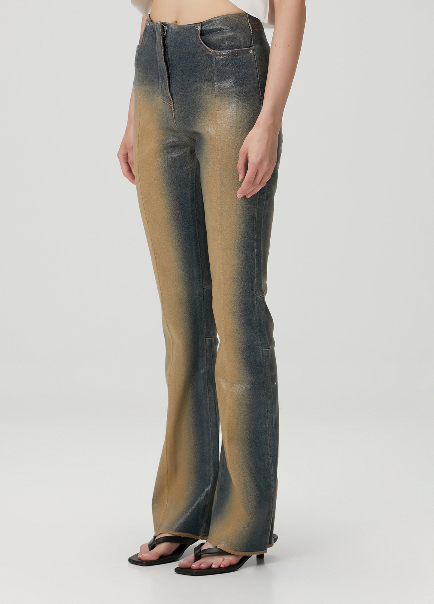 Day to Night in LA Parlak Görünümlü Flare Pantolon