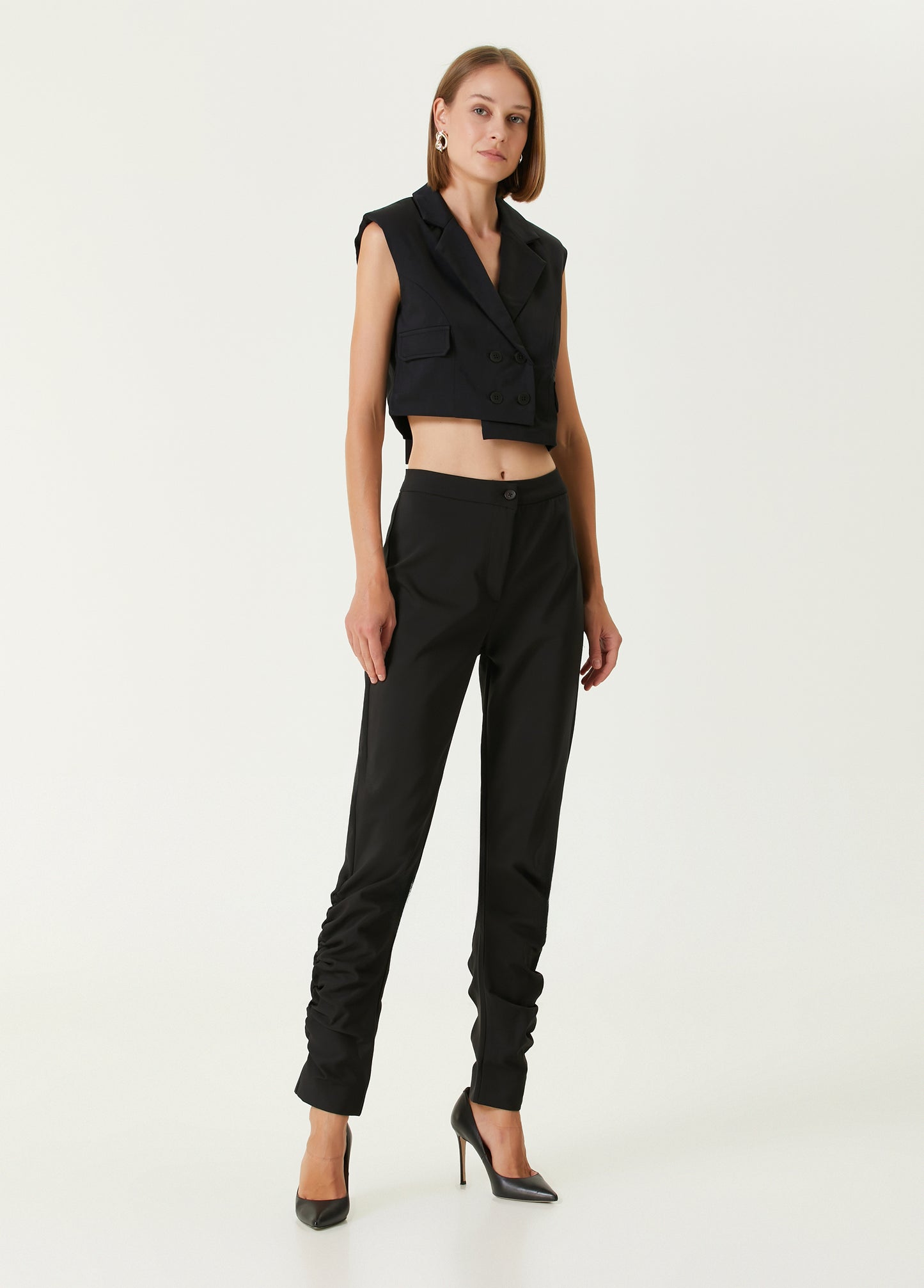 Boomerang Woven Crop Vest