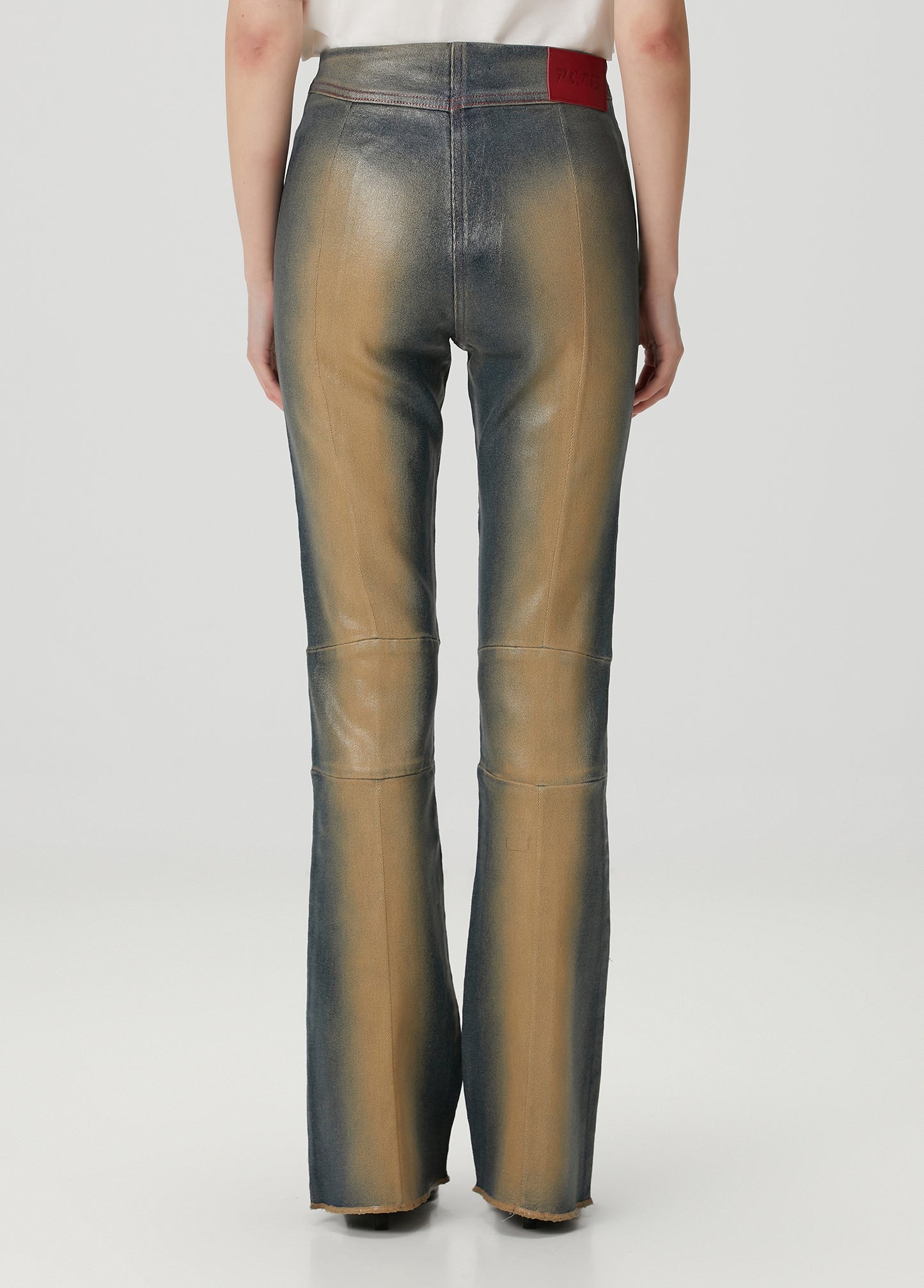 Day to Night in LA Parlak Görünümlü Flare Pantolon