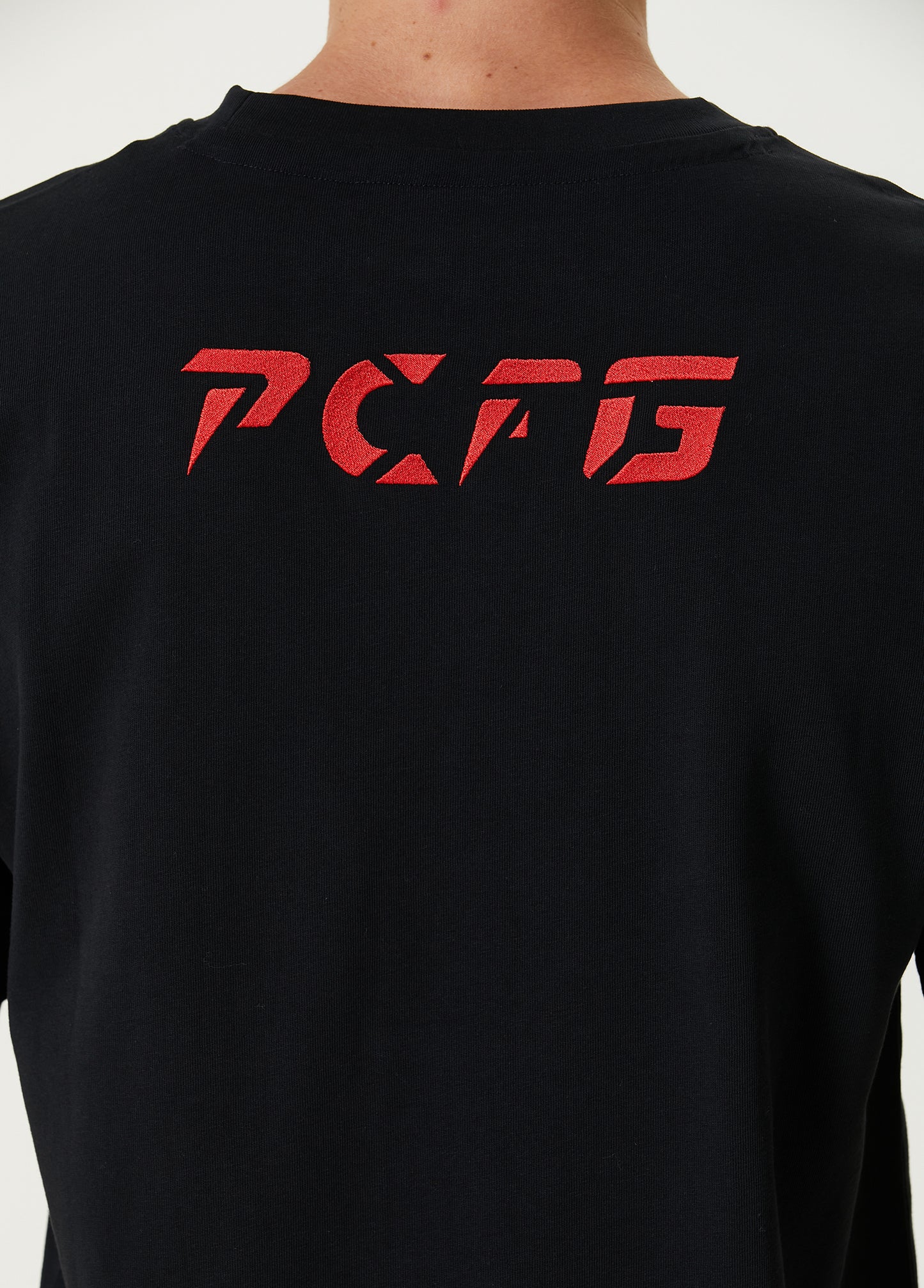 Boomerang Yırtık Detaylı Logolu Tişört