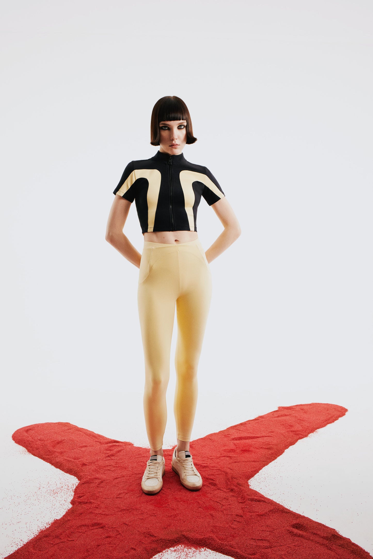 Boomerang Fermuarlı Üst