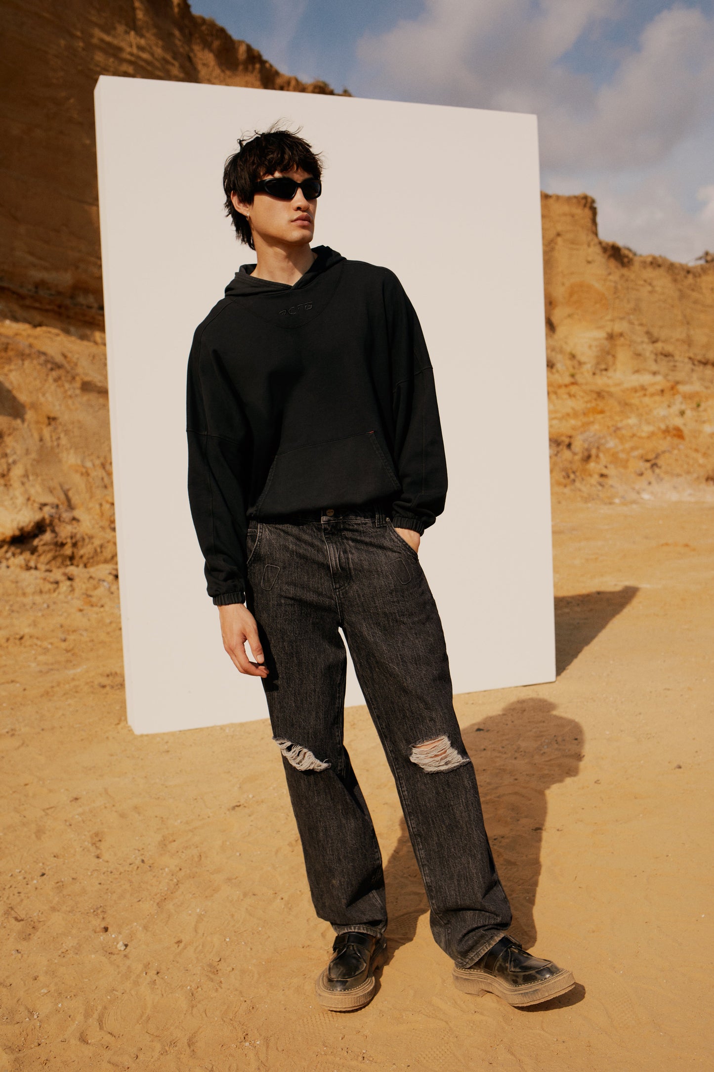 Daydreamers Asit Yıkama Hoodie