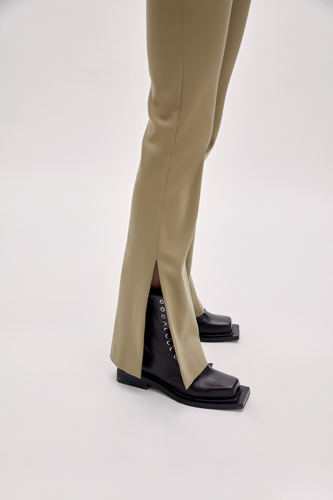 Boomerang İspanyol Paça Dar Kesim Pantolon