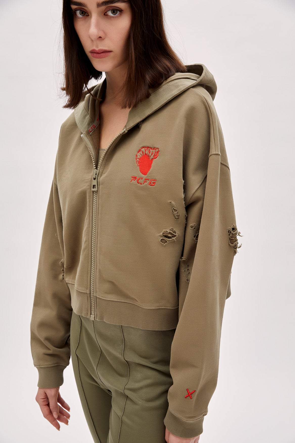 Boomerang Yırtık Detaylı Fermuarlı Hoodie