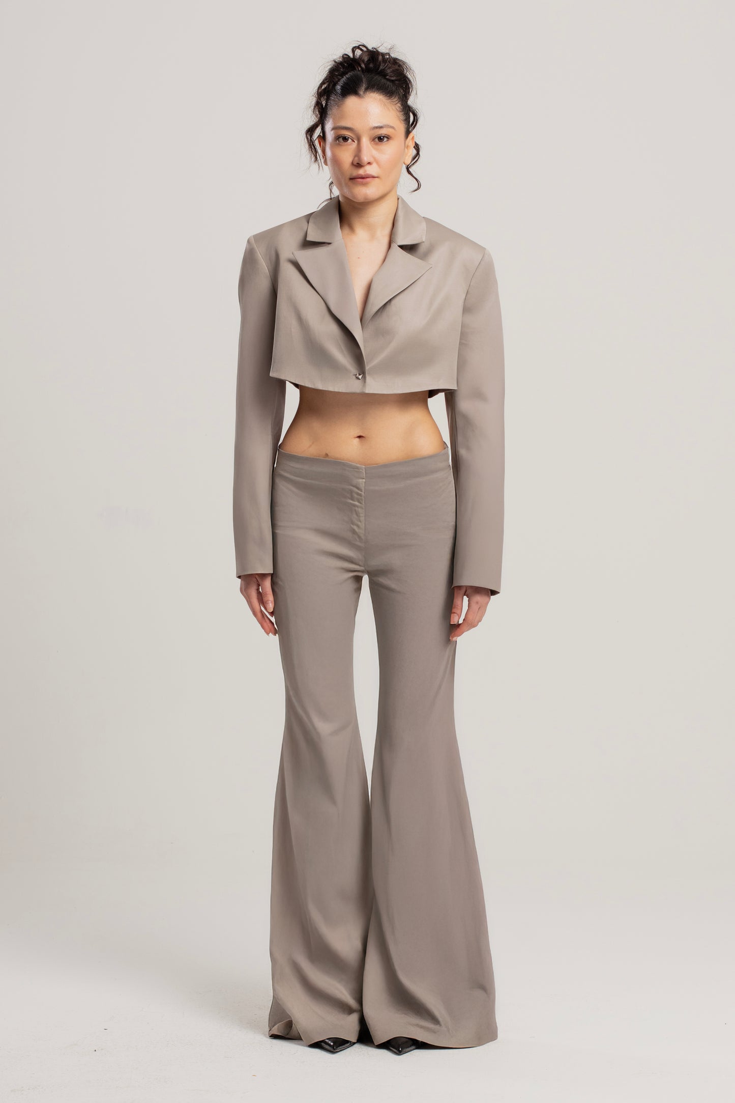 Day To Night In La Crop Shiny Woven Jacket