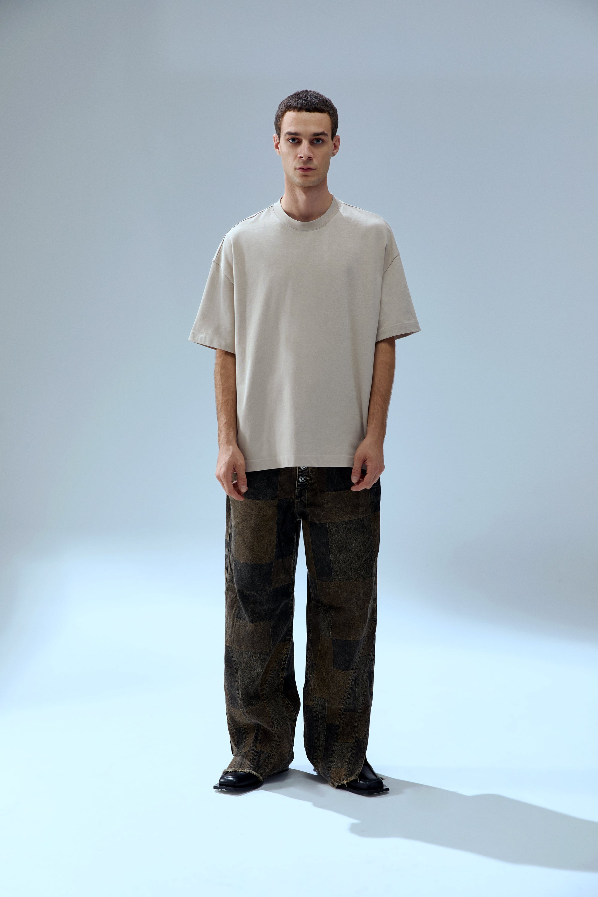 YOUR *ITCH ACID WASHED TSHIRT - STRING