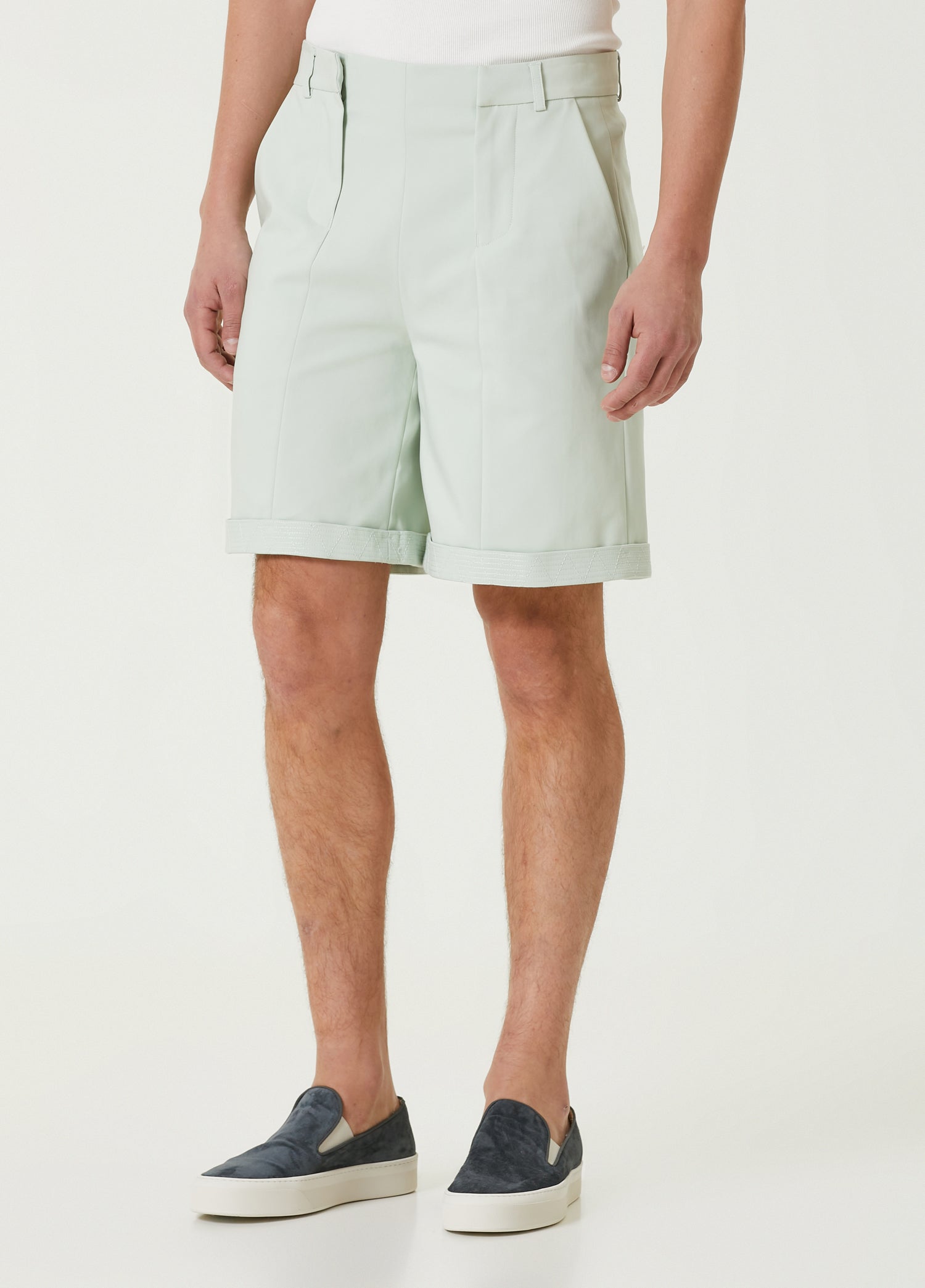 FREE HEAVEN CASUAL TWO ZIPPED SHORTS