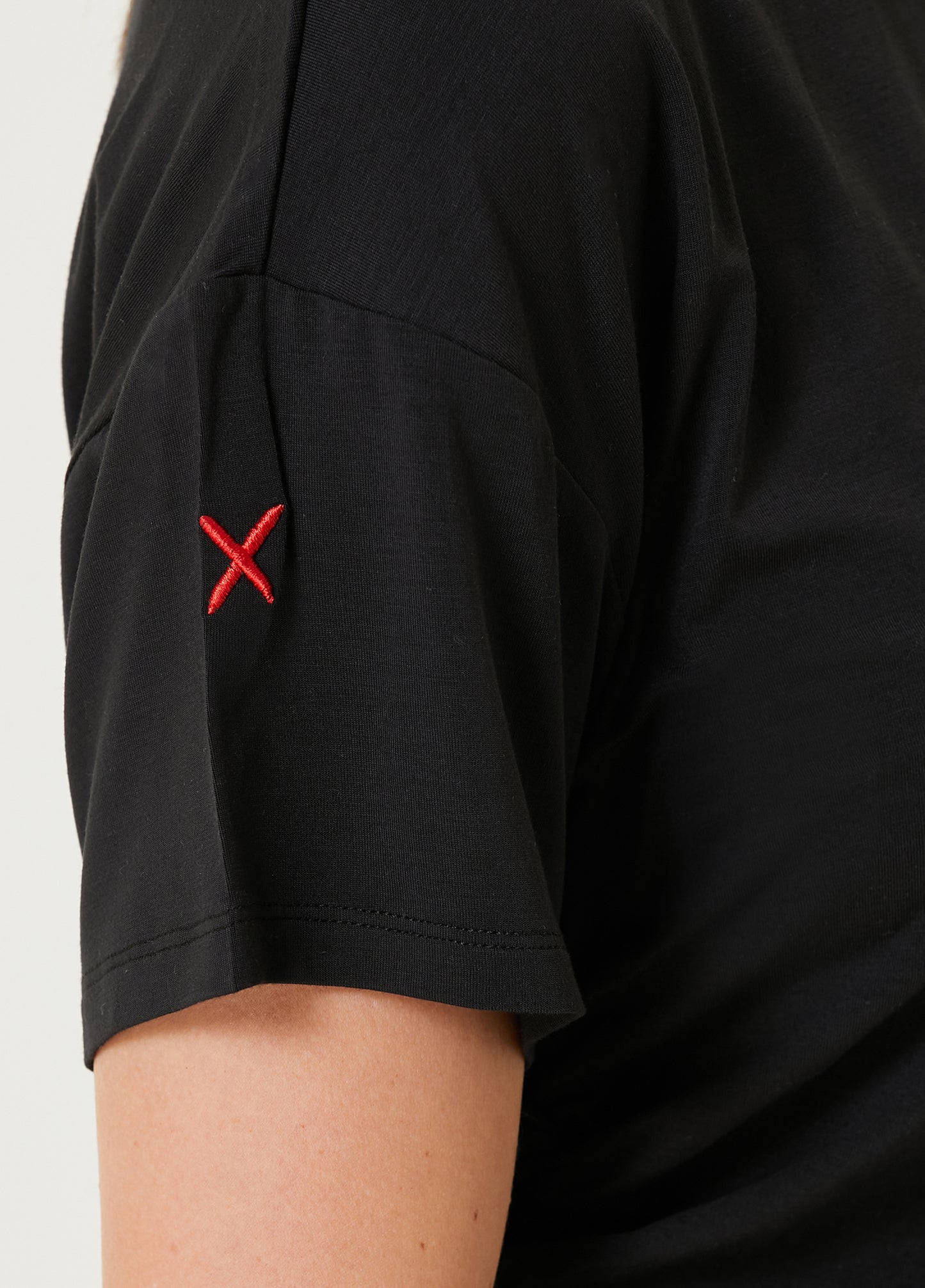 Free Heaven Drapeli Kısa Tişört