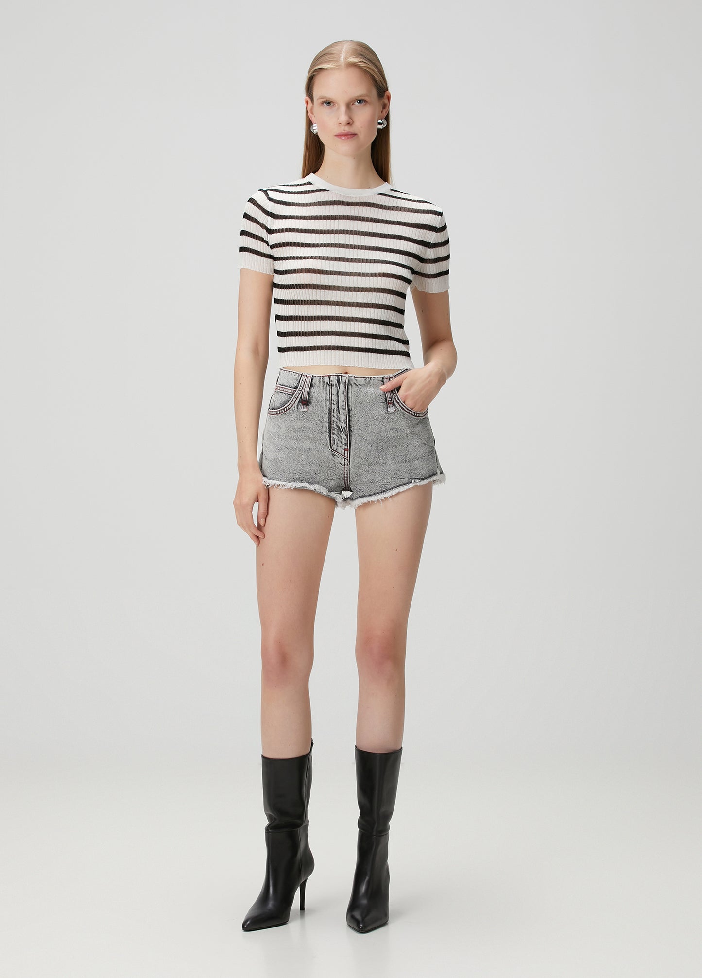 Day to Night in LA Soluk Görünümlü Süper Mini Şort