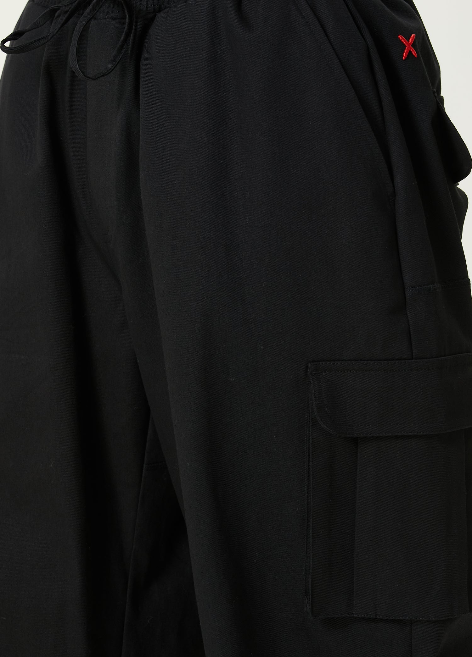 YOUR *ITCH CARGO PANT - BLACK