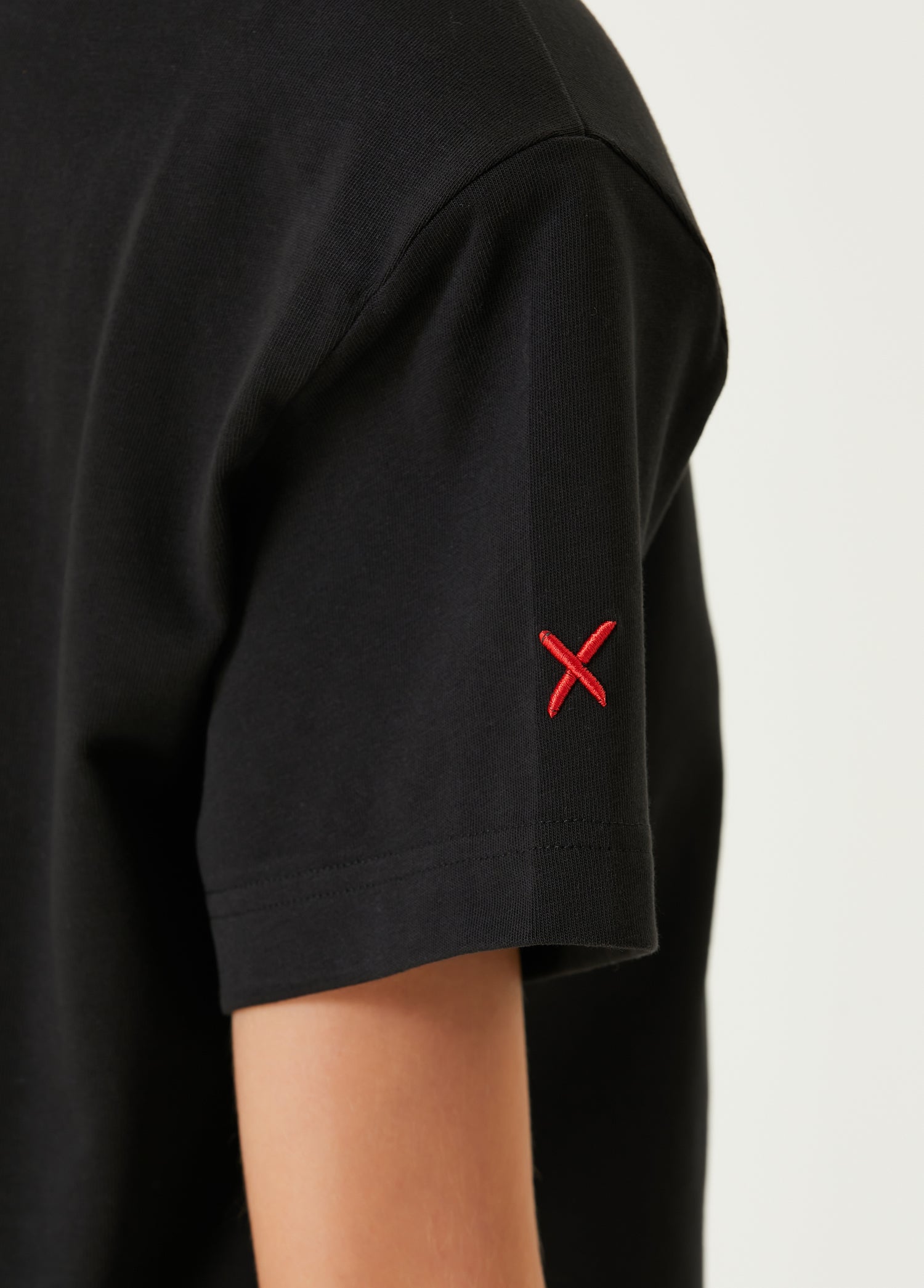 Your *Itch T-Shirt - Black