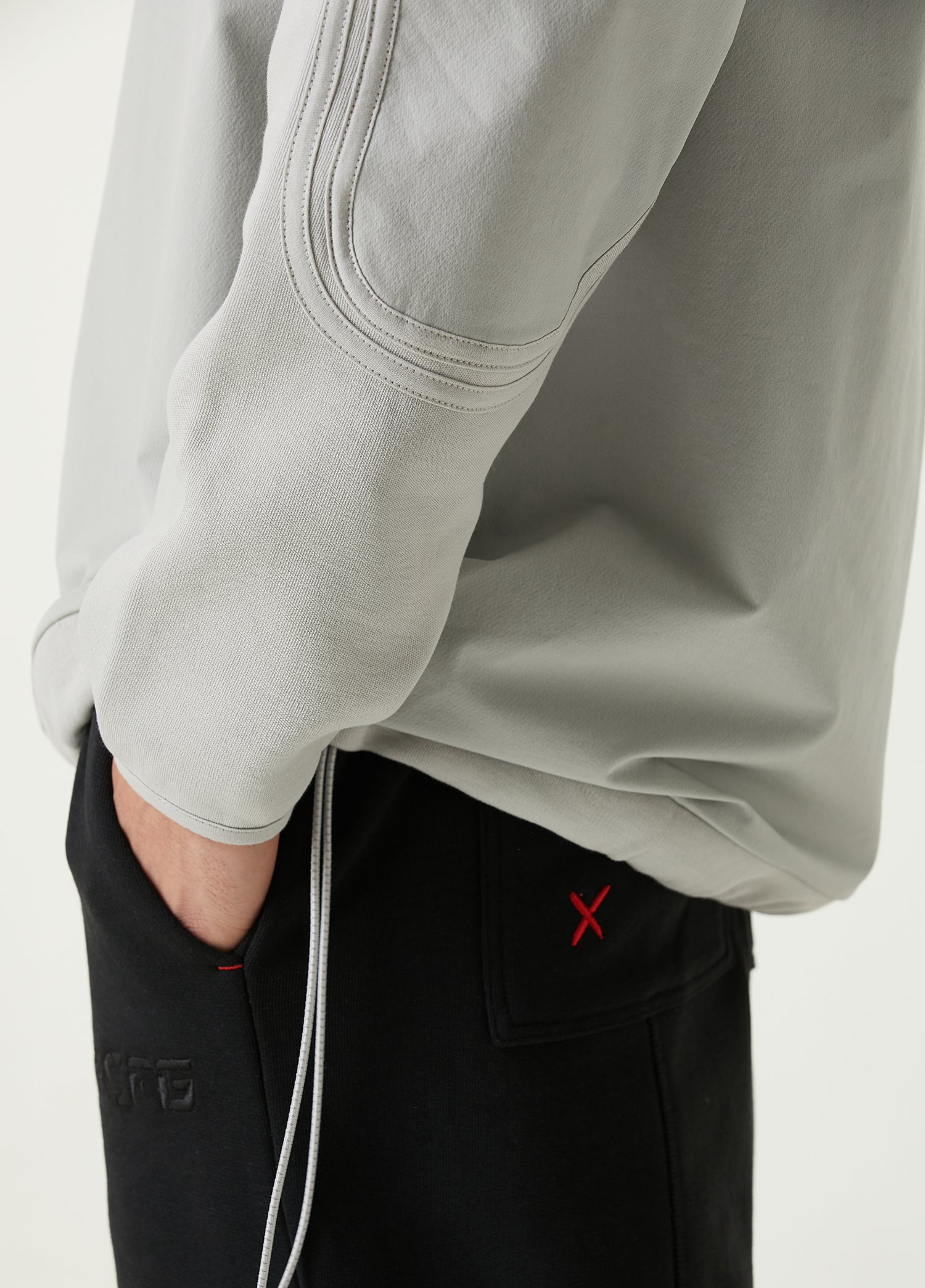 Comfort Track Sweat