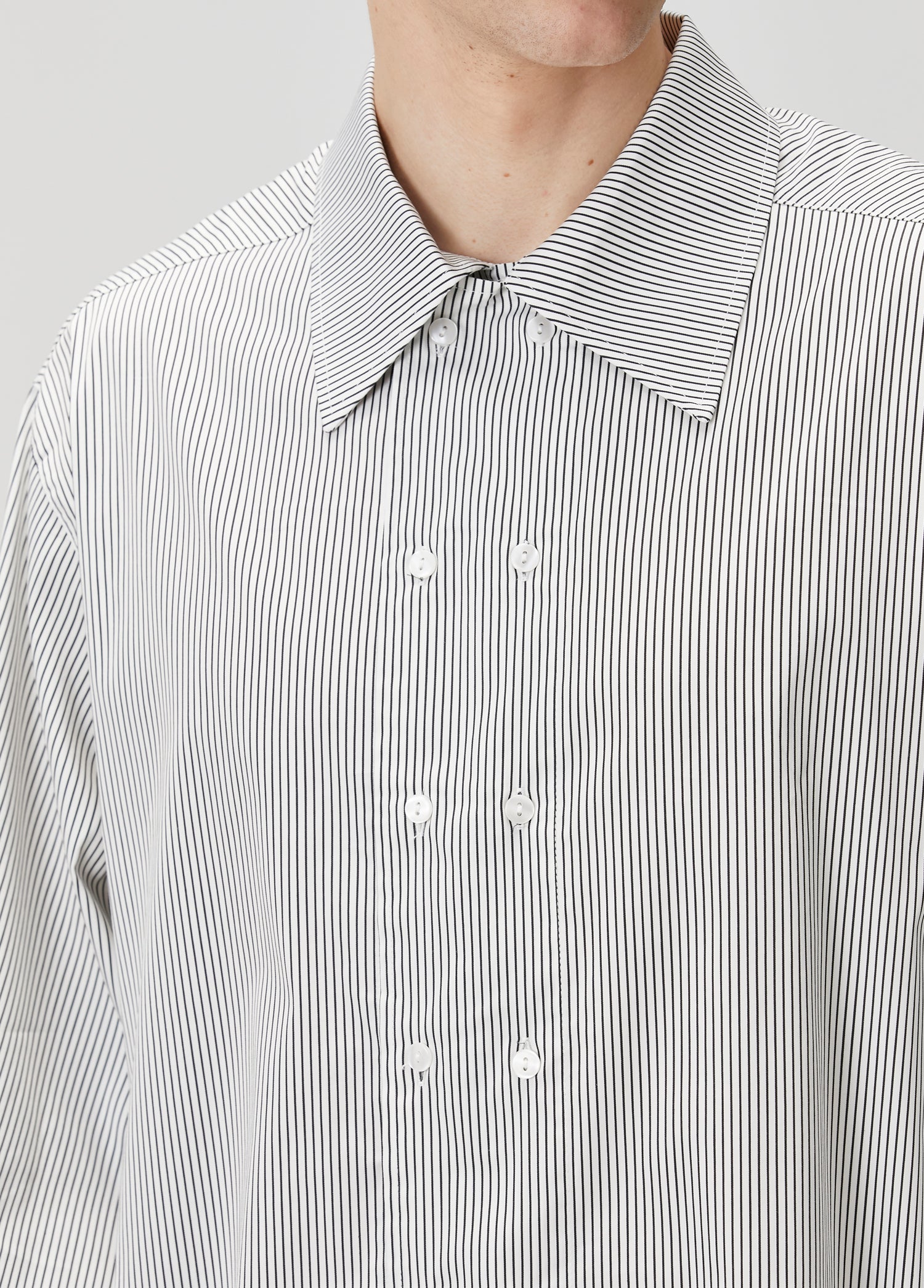 STRIPED WOVEN SHIRT