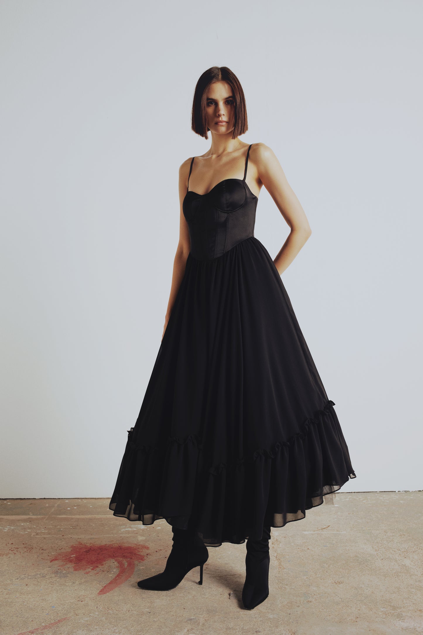 Your *itch Kuğu Elbise