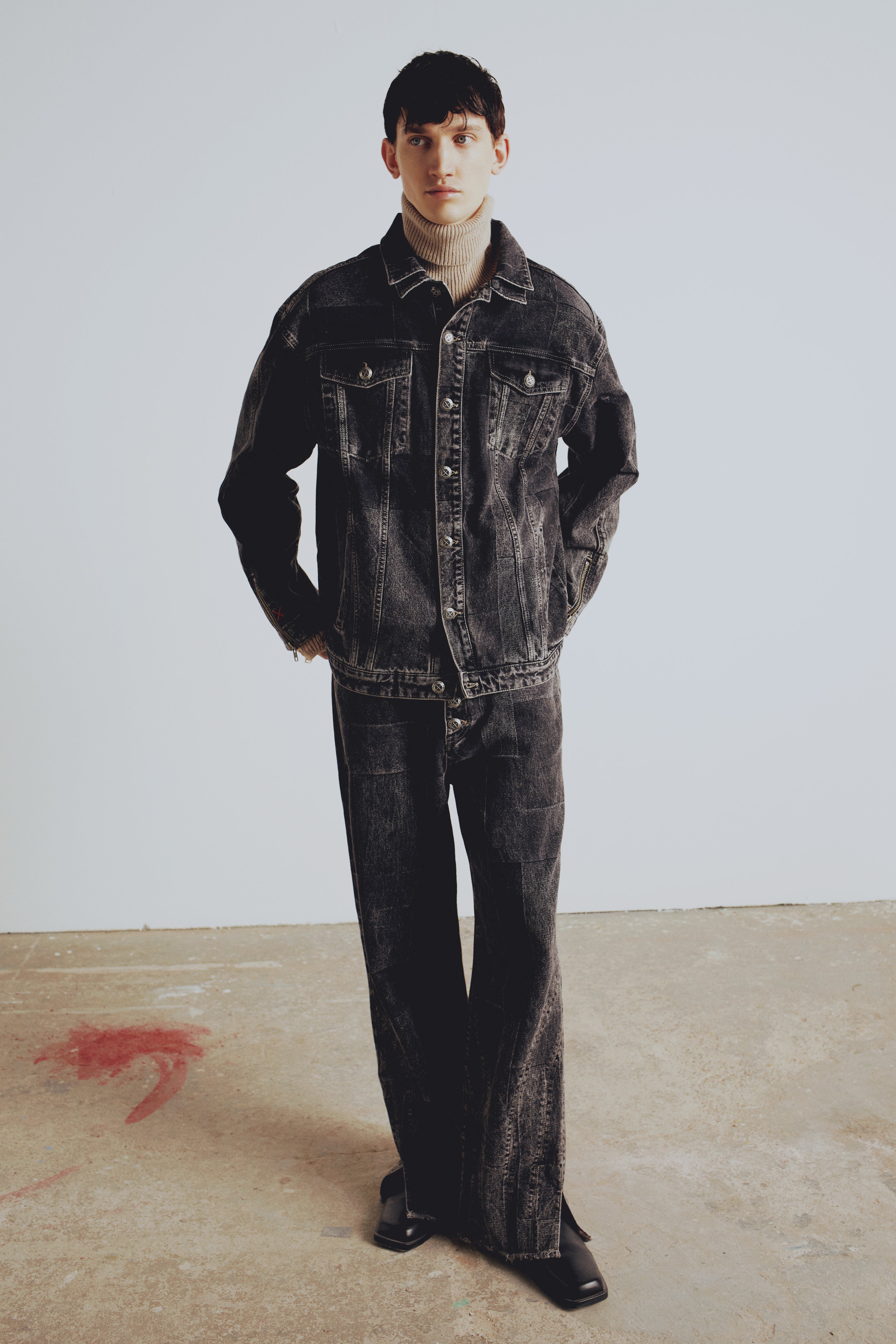 YOUR *ITCH COLORBLOCKED DENIM JACKET - BLACK