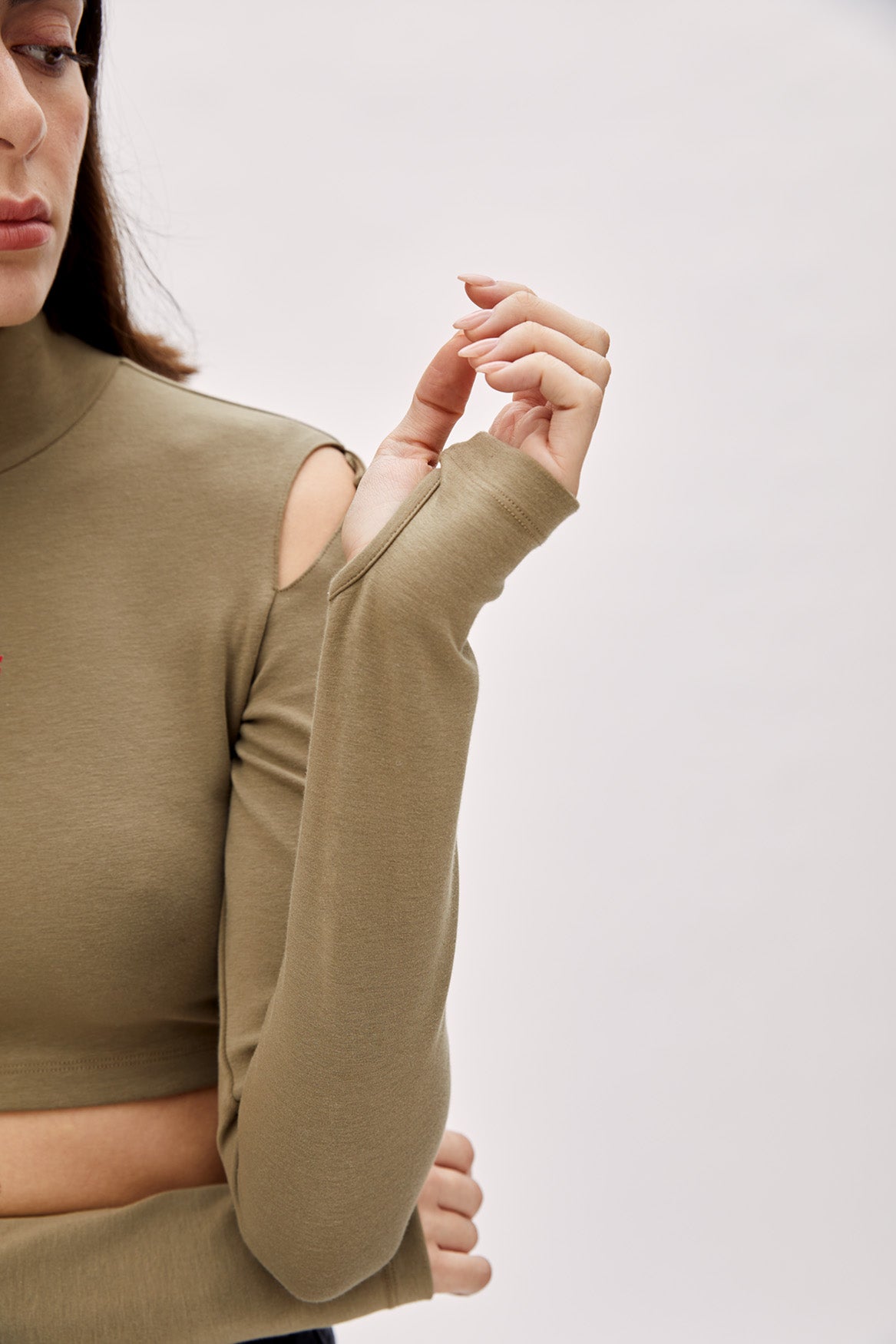 LONG SLEEVE CROP TOP