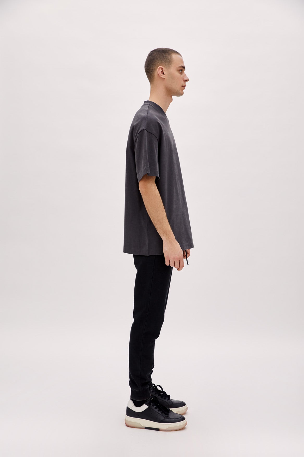 OVERSIZED TEE WITH EMBOSS DETAIL